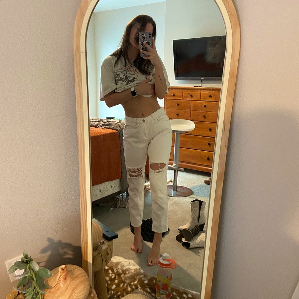 Nasty Gal White Ripped Jeans US 6